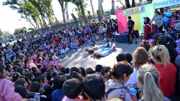 Continúan las actividades por el mes del niño y la niña | Rosario3