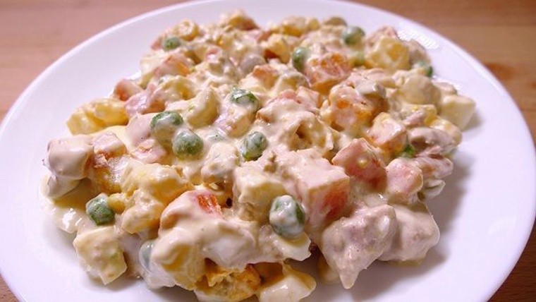 Cualquier alimento con papas y mayonesa: sí o sí en la heladera.&nbsp;