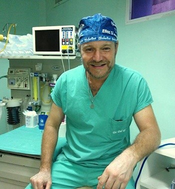 Luis Del Río Diez, Médico cirujano