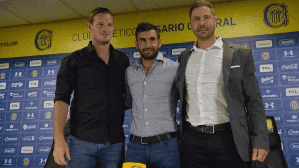 El día que presentaron a Ferrari como entrenador.