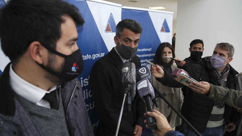 La conferencia de prensa este lunes al mediodía en el Centro de Justicia Penal. (Foto: Alan Monzón/Rosario3)
