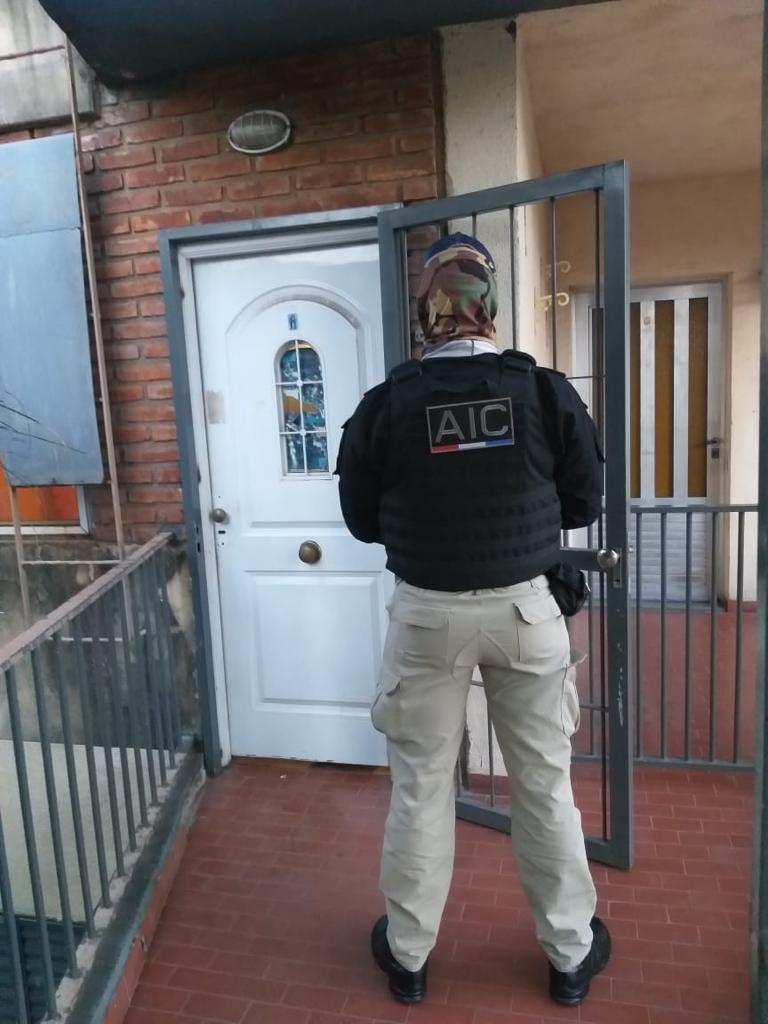 Cuanto Cobra Un Enfermero De Prisiones