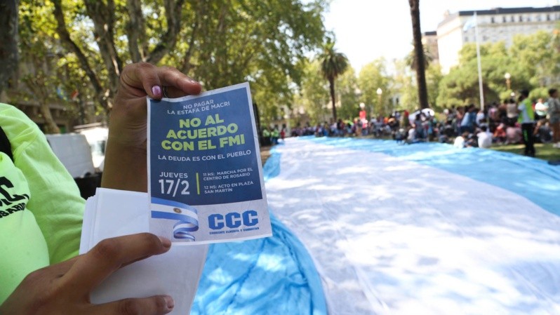 La movilización este jueves en plaza San Martín. (Foto: Alan Monzón/Rosario3)