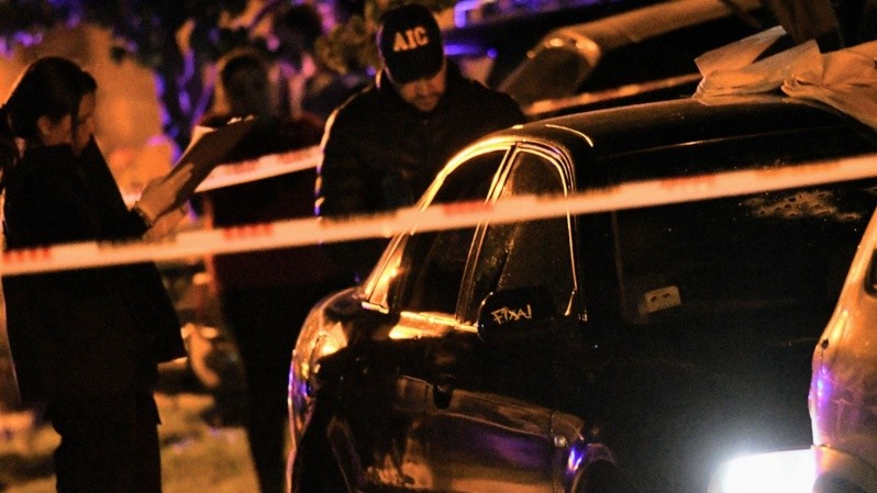 El auto con 38 impactos de bala. (Foto: Alan Monzón/Rosario3)