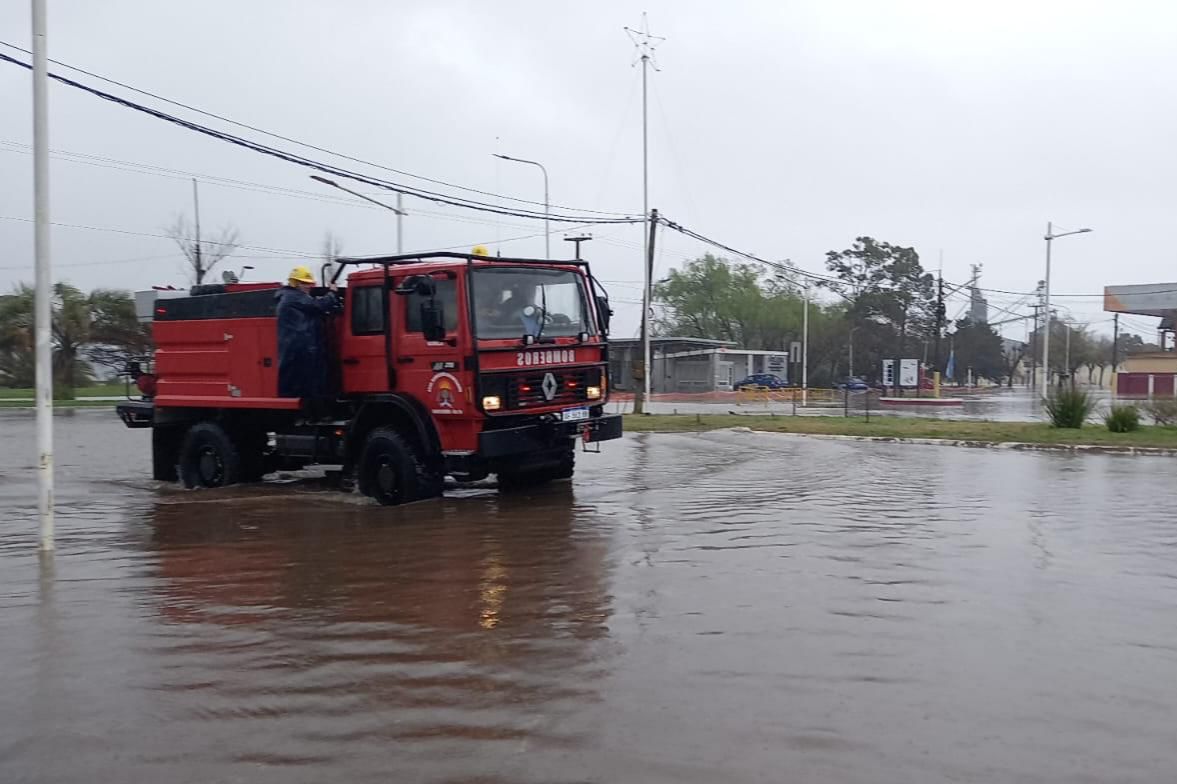  La Secretaría de Protección Civil y Gestión de Riesgos puso en marcha un operativo de asistencia.