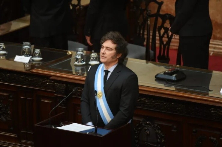 El presidente espera tener garantizado el respaldo parlamentario para impulsar sus proyectos de reforma. El presidente espera tener garantizado el respaldo parlamentario para impulsar sus proyectos de reforma.