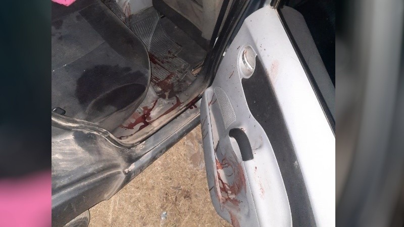 &nbsp;El vehículo en el que fueron secuestradas y atacadas las víctimas.