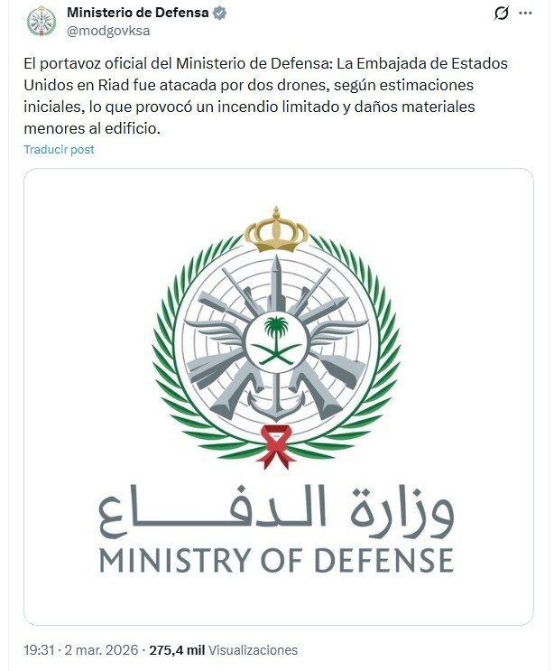 Captura de una publicación en la cuenta en X @modgovksa del Ministerio de Defensa del Reino de Arabia Saudí donde informa que la embajada de Estados Unidos en Riad fue atacada por drones este lunes. EFE