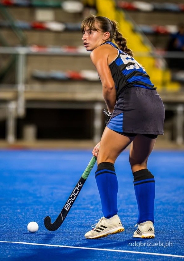 Rocío Bianchi con la camiseta de Universitario de Rosario. (Foto: @rolobrizuela.ph)&nbsp;