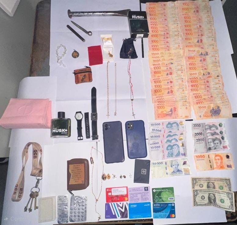 &nbsp;Parte de los objetos recuperados.