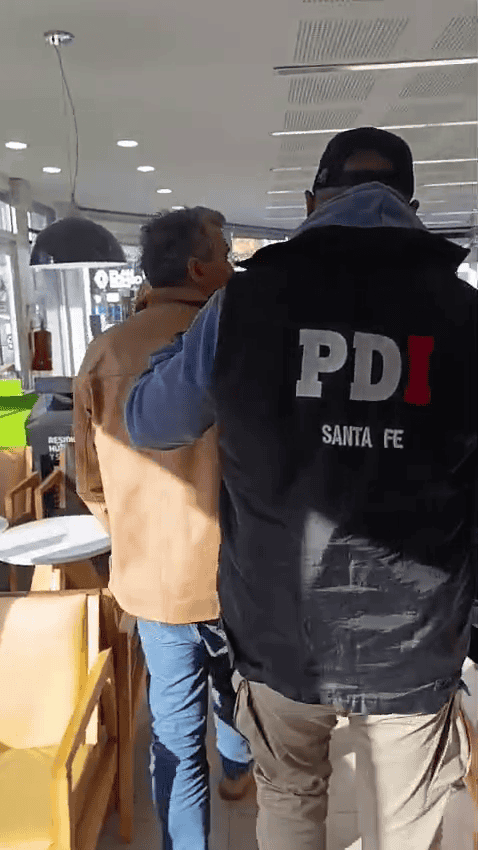 El arresto en la YPF.