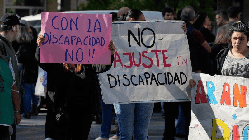 El Gobierno anunció una suba de prestaciones por discapacidad y un beneficio extra para la Patagonia.